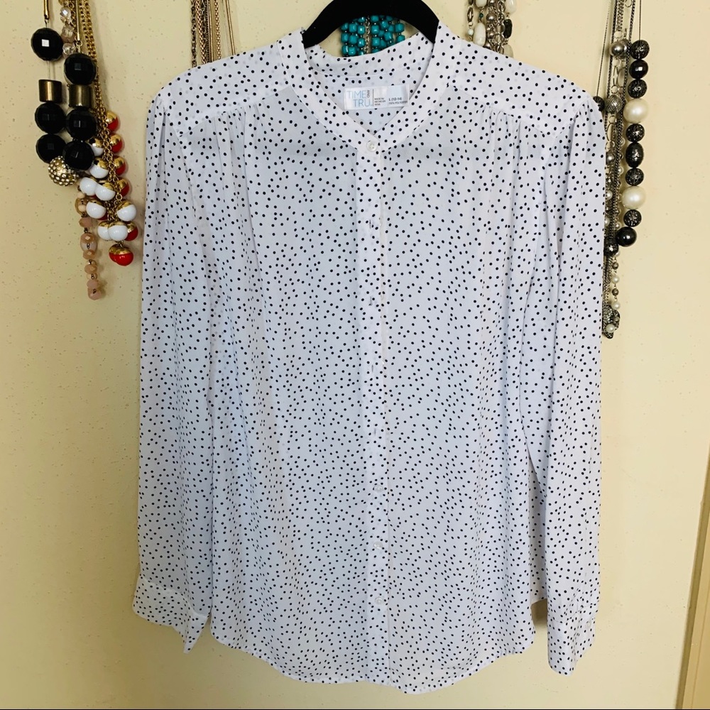 Cute Polka Dot Blouse